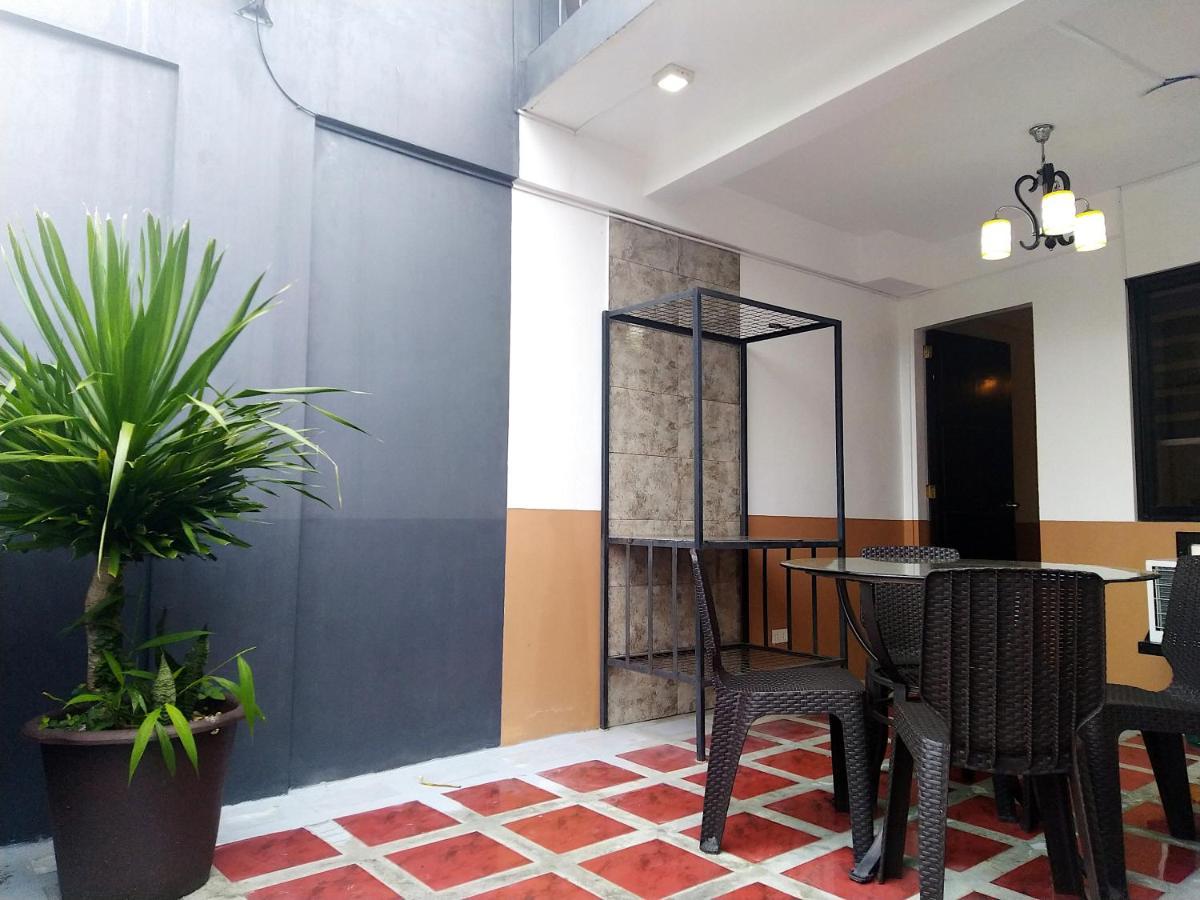 Jil'S Apartelle Tagaytay City ภายนอก รูปภาพ